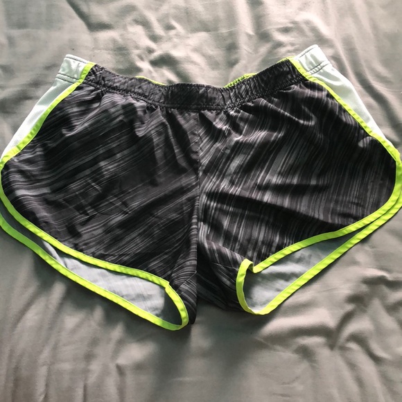 Xersion Pants - Athletic/running shorts